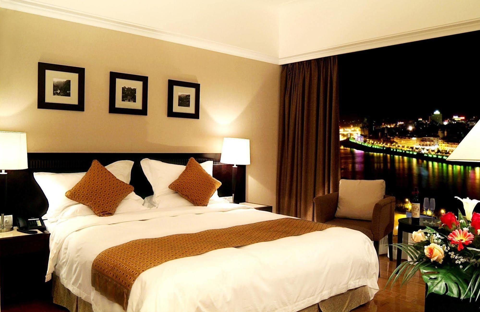 Heyuan Great International Hotel Exterior foto
